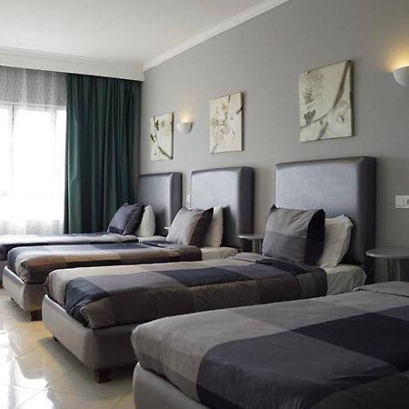 Hotel Azayla Асіла Екстер'єр фото