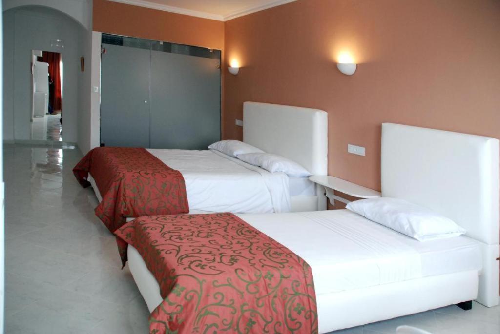 Hotel Azayla Асіла Екстер'єр фото