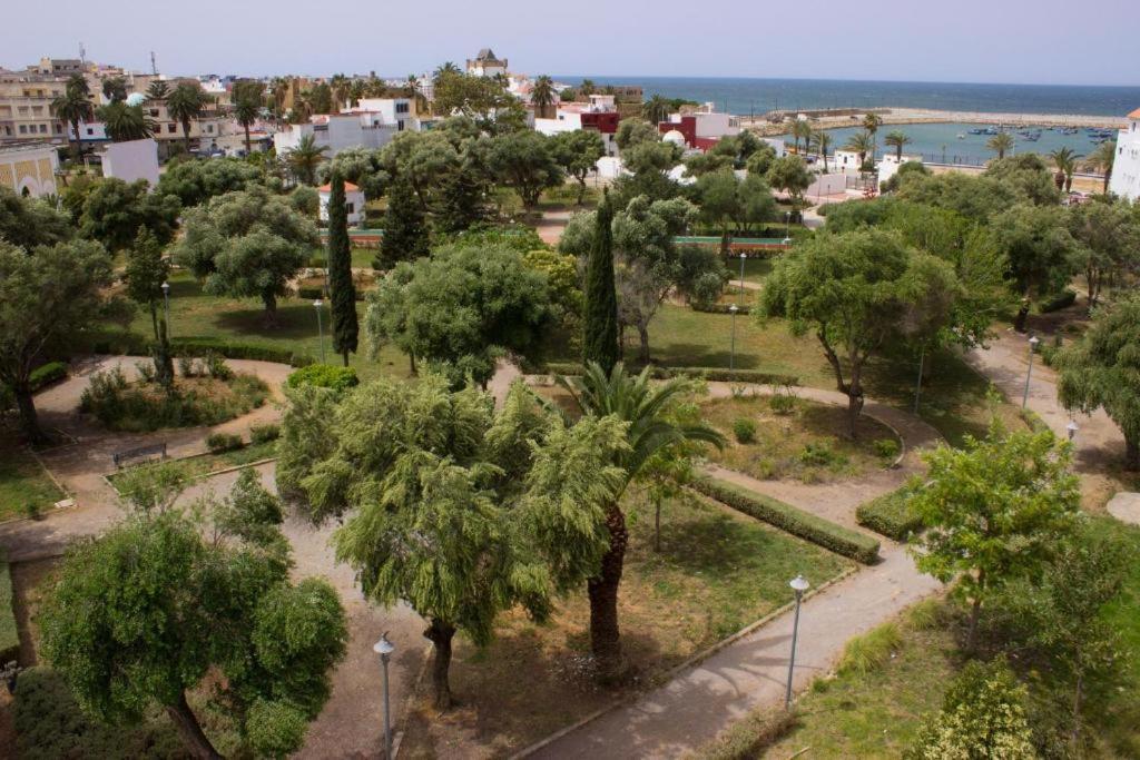 Hotel Azayla Асіла Екстер'єр фото